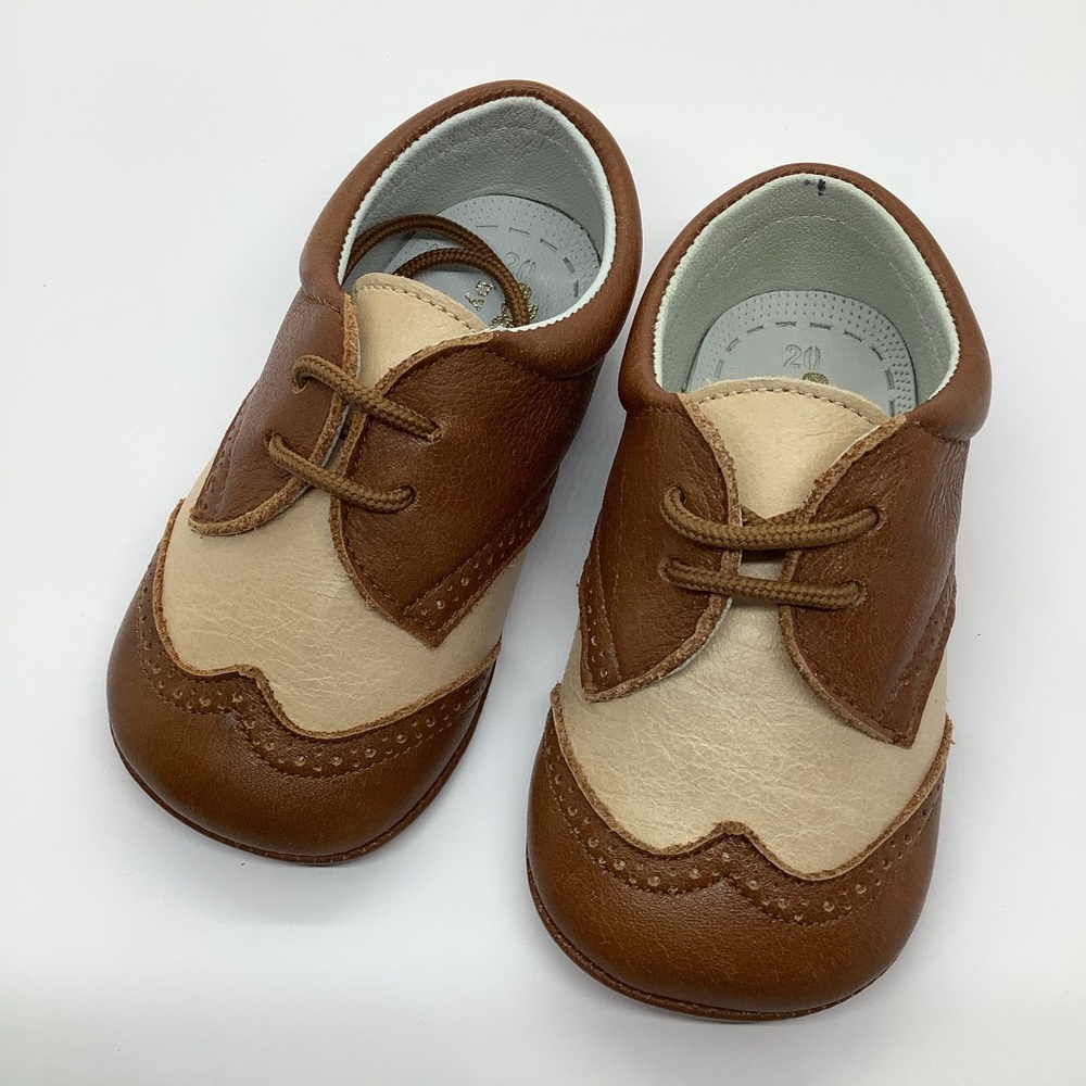 De Osu baby soft sole leather Oxford US 4 NWT